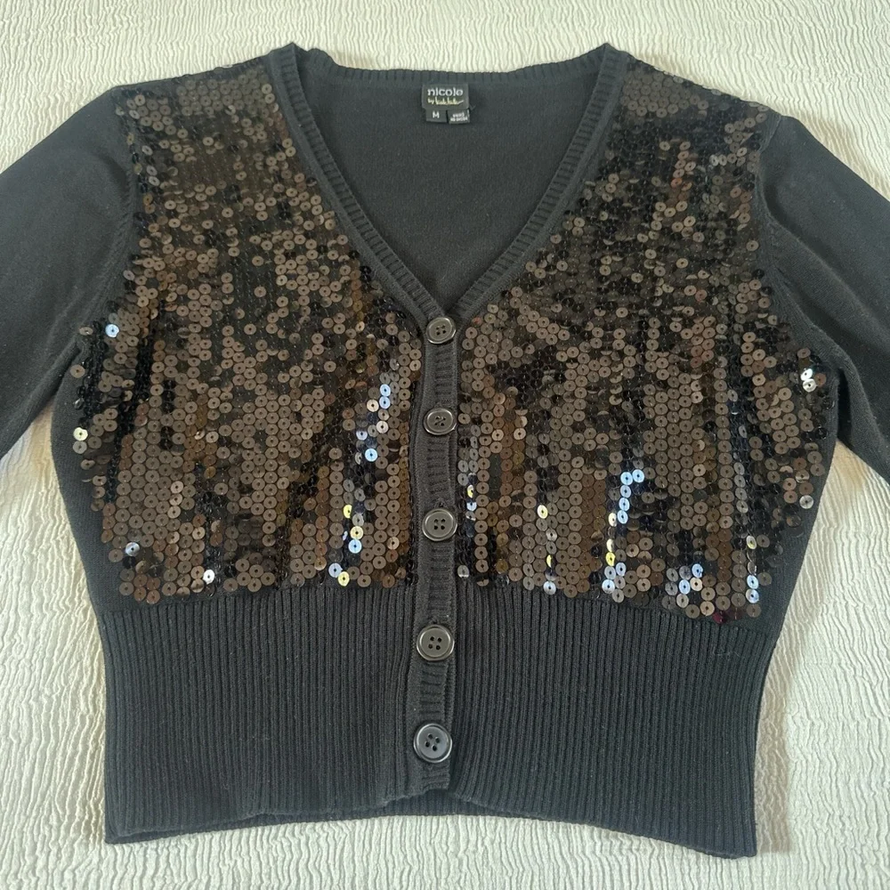 Black Sequin Cropped v neck long sleeve cardigan women’s medium by Nicole Miller - Picture 3 of 7